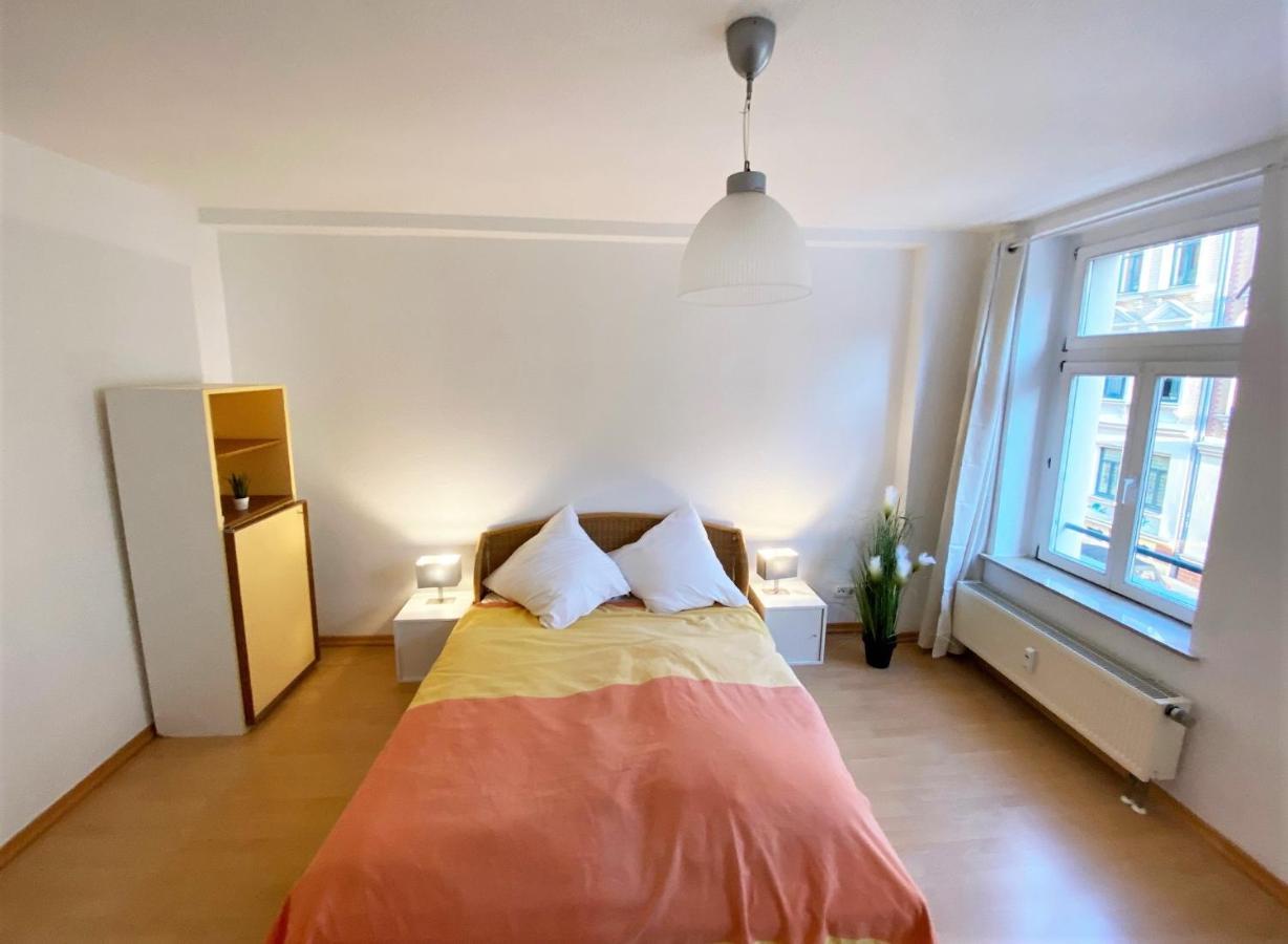 Schoene, Ruhige Zweiraumwohnung Im Angesagten Altlindenau Lipcse Kültér fotó